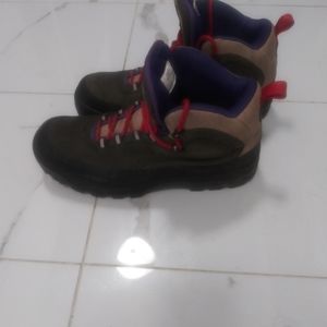 Mens Tommy Hilfiger Mountaneer Boots 12..HOLIDAY SALE*****